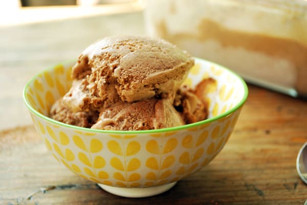 Helado de chocolate con cardamomo ¡un matrimonio perfecto!