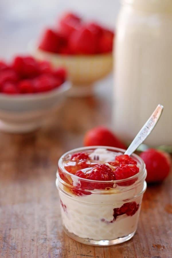 yogurt con frutas